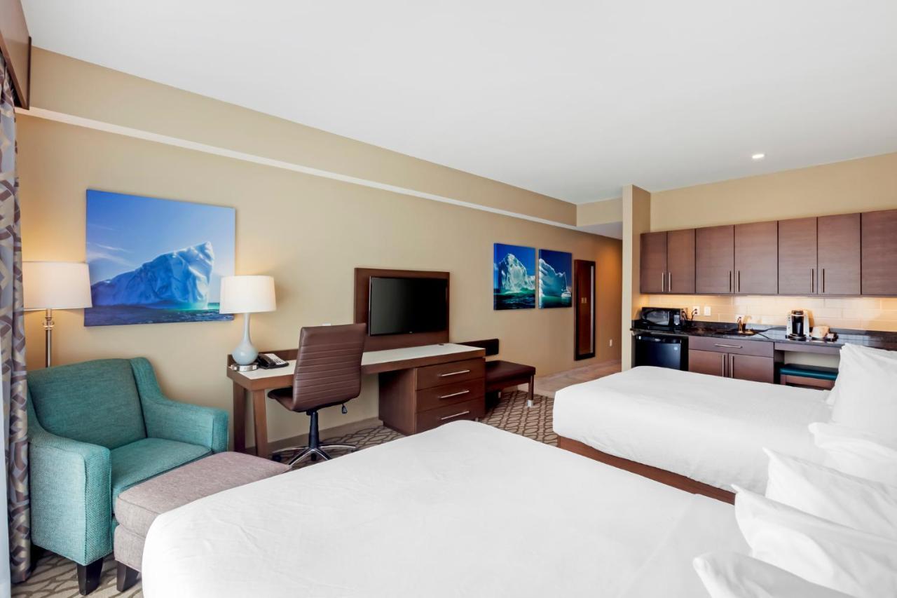Best Western Plus St. John'S Airport Hotel And Suites Екстериор снимка