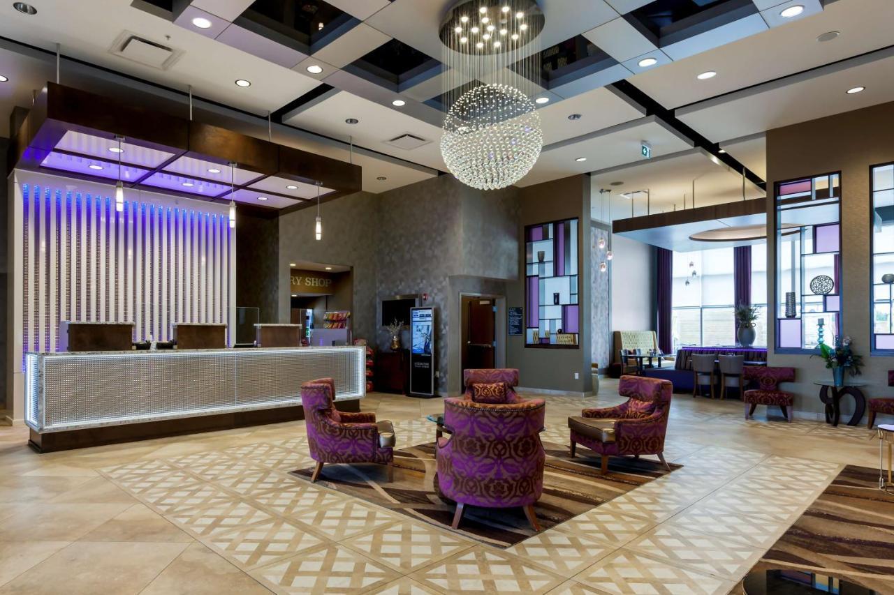 Best Western Plus St. John'S Airport Hotel And Suites Екстериор снимка
